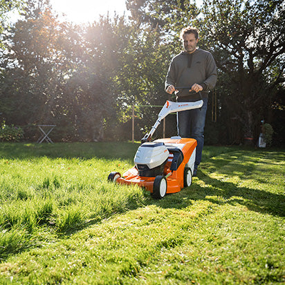 Variable speed mower